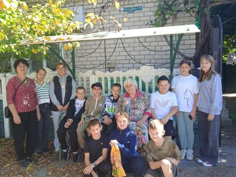 День учителя.